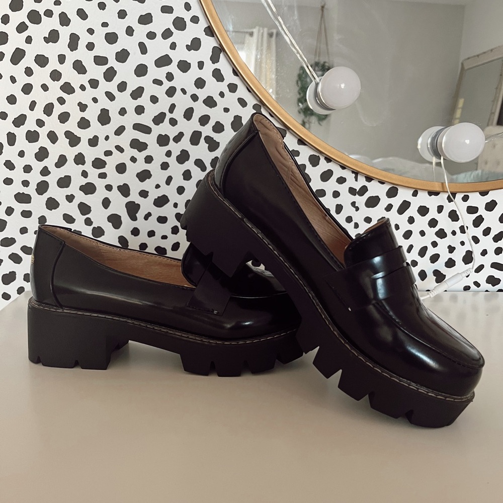 Brand new platform black loafers